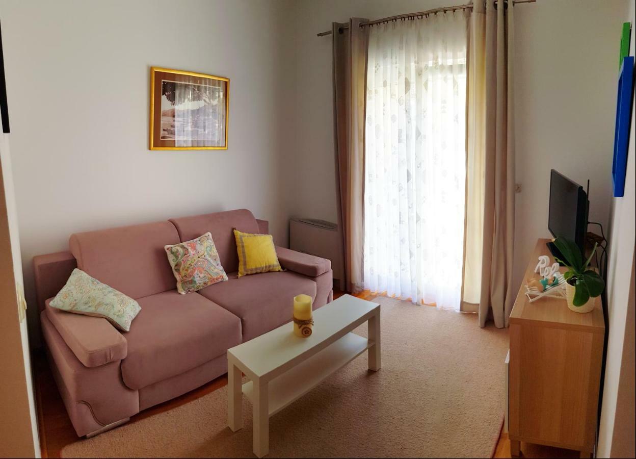 Apartments Dvor Baška Voda Buitenkant foto